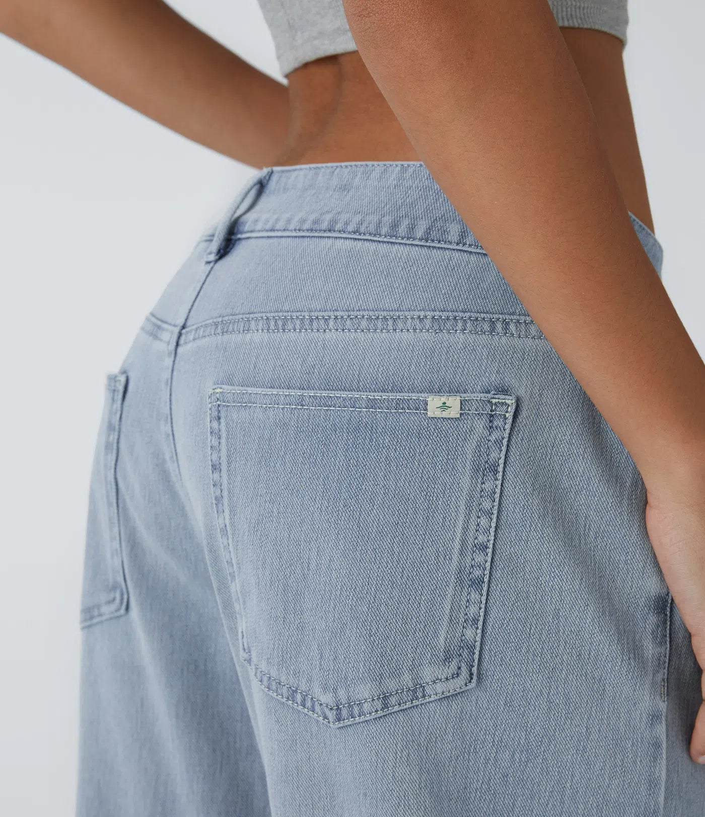 Elin | Bekväma Wide Leg-jeans med Elegant Passform & Praktiska Dragkedjefickor